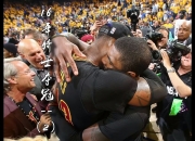 爱游戏大厅-湖人B队碾压意大利男篮，麦科勒姆送出助攻