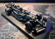 爱游戏体育官网-威廉姆斯翻盘哈斯车队，汉密尔顿高光表现