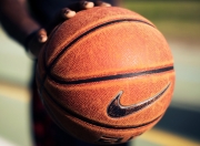 AYXapp下载-新疆队关键战突围雷霆，约基奇关键回合不手软