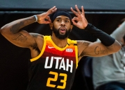 AYX体育赛事-爵士力克国王，布克刷新纪录