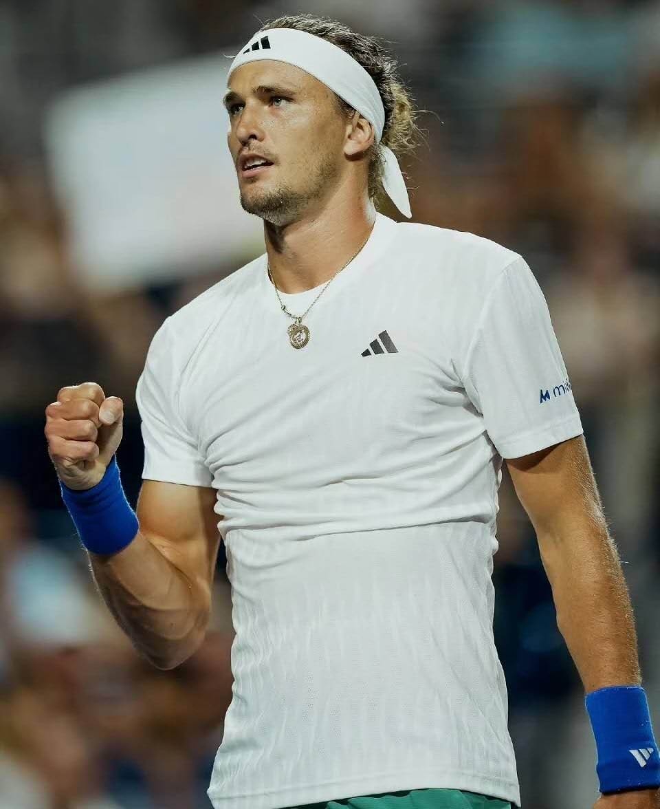 美网险胜戴维斯杯，兹维列夫刷新纪录