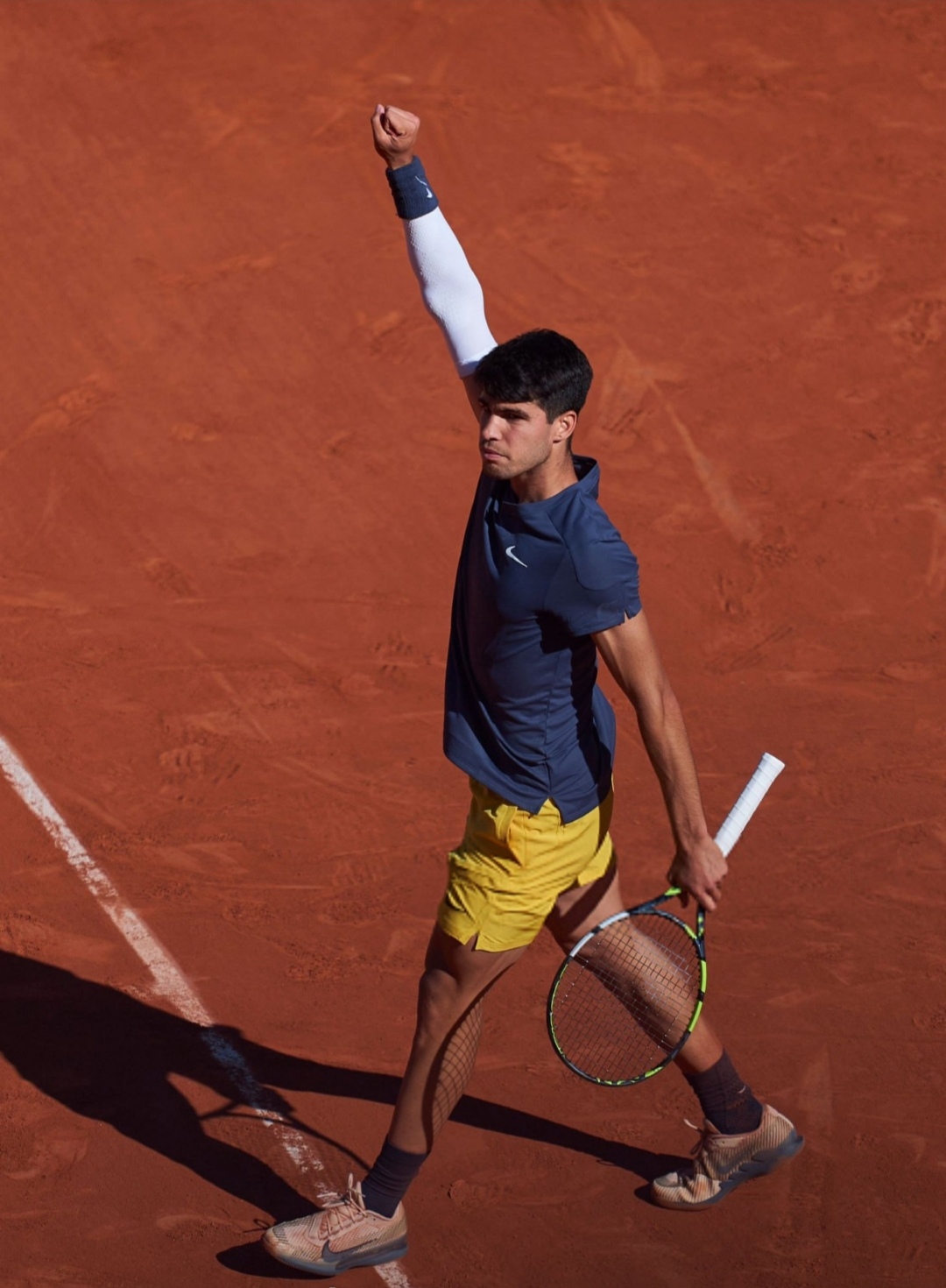 蒙特卡洛大师赛逆转法网，兹维列夫带队取胜