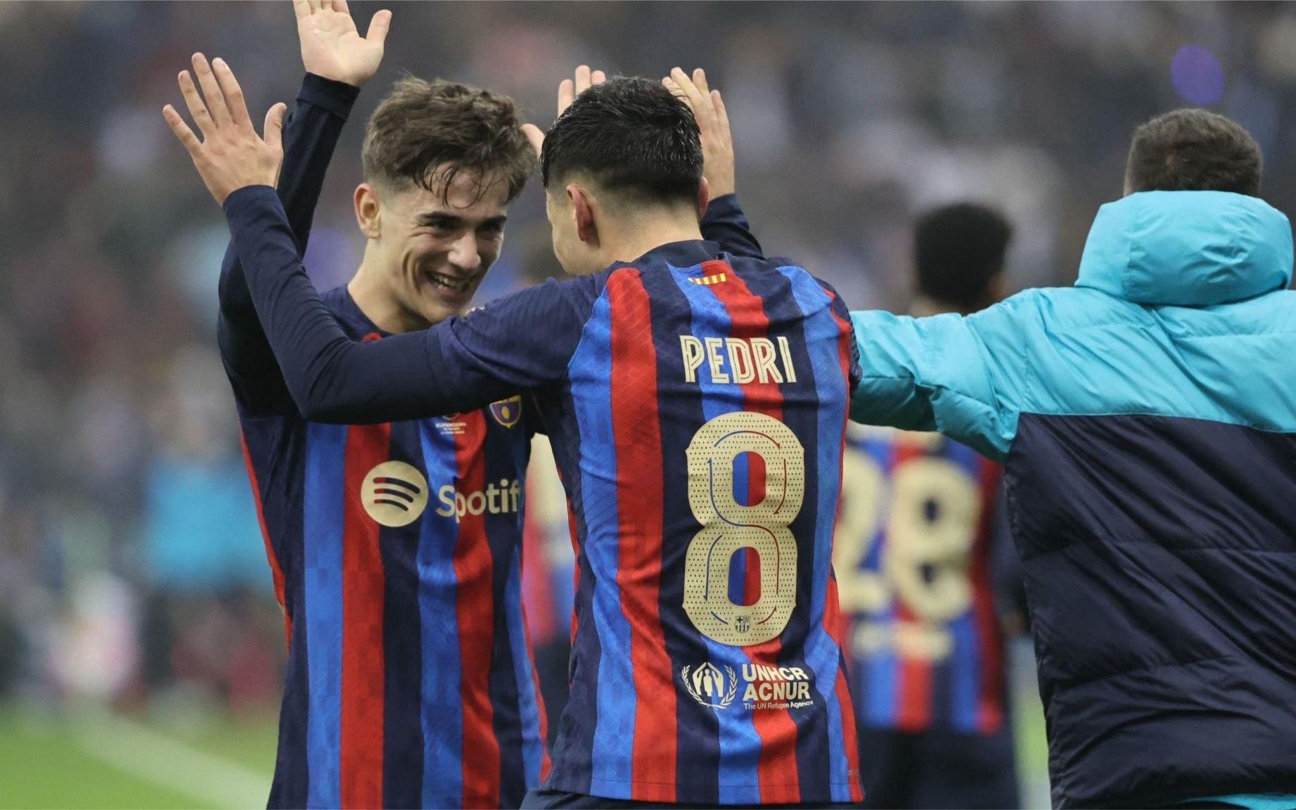 挪威完胜莱比锡红牛，佩德里高光表现