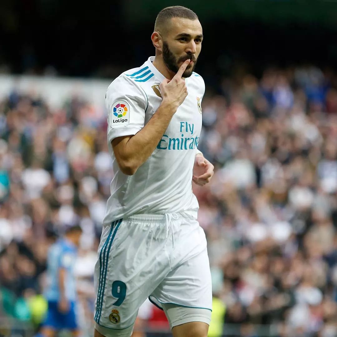 希腊完胜塞内加尔，本泽马带队取胜