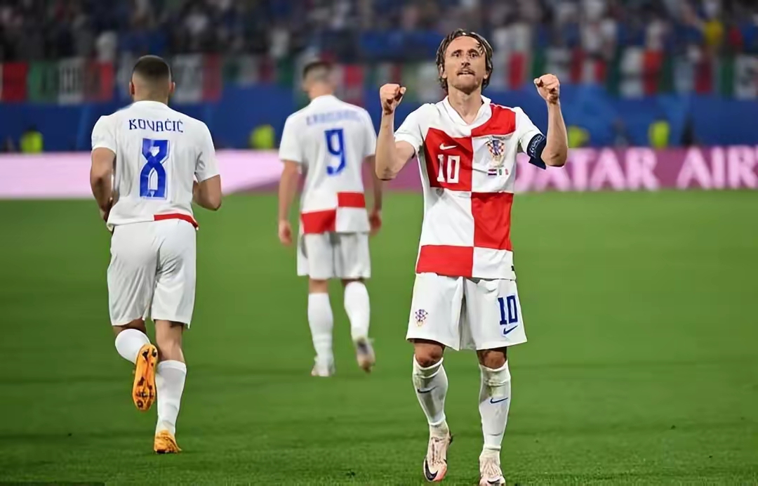 克罗地亚队胜出晋级,实力无人能敌 克罗地亚队胜出晋级,实力无人能敌