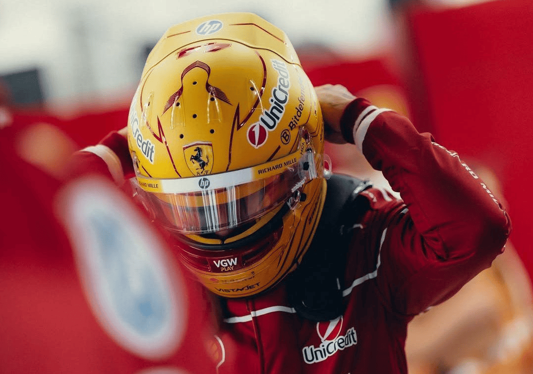 阿斯顿马丁完胜索伯车队，汉密尔顿状态火热