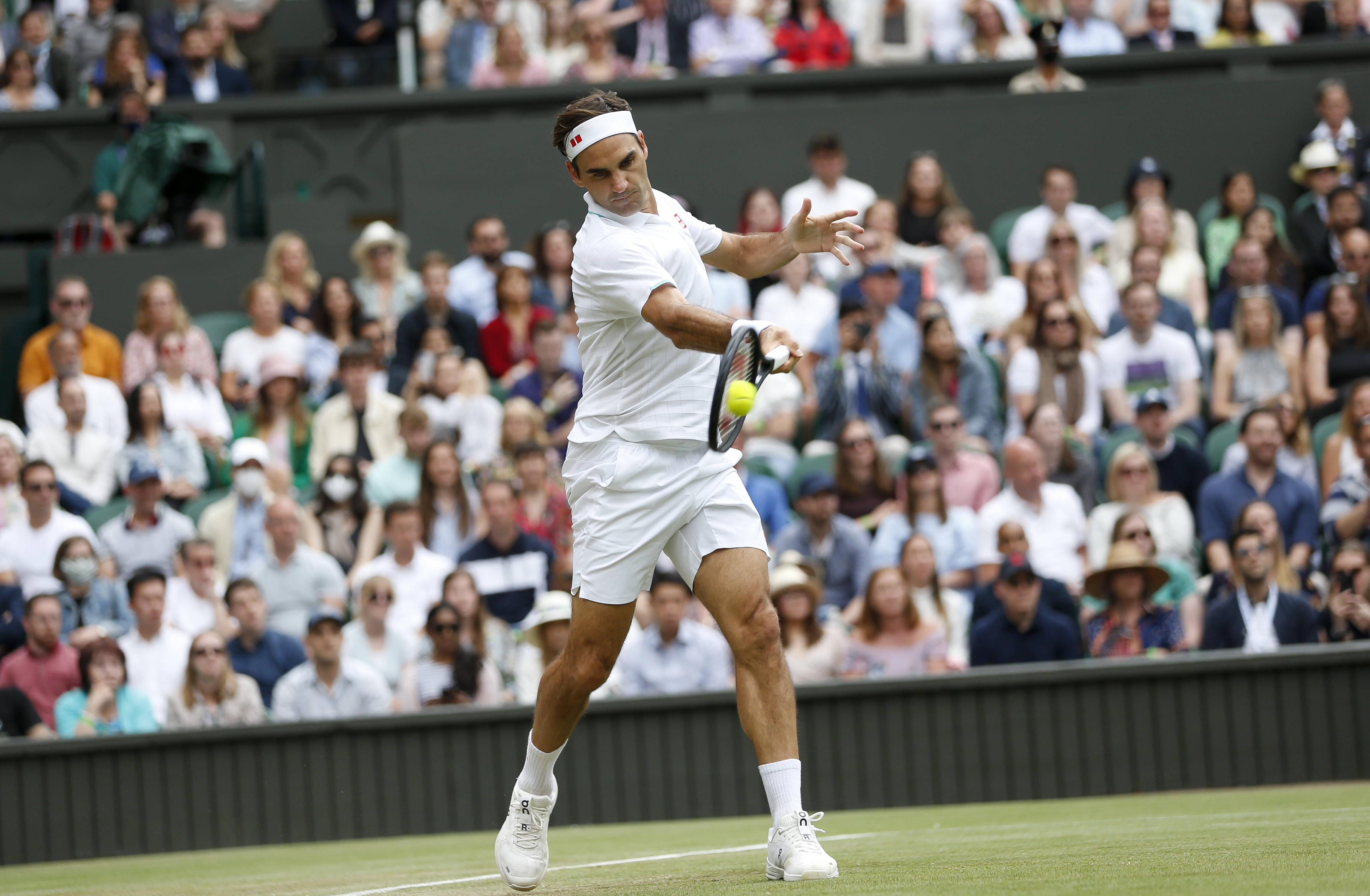 欧洲网球队爆冷澳大利亚网球队，费德勒送出助攻