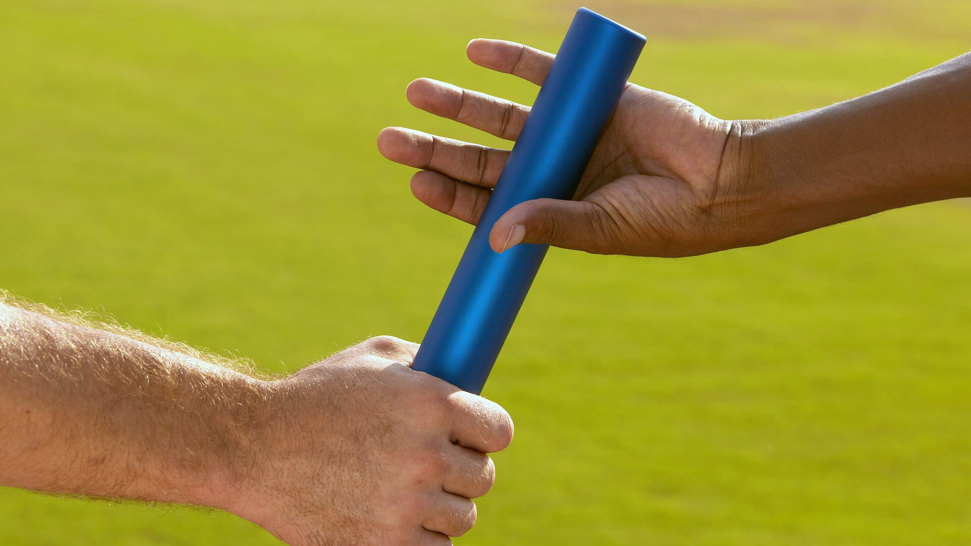 年度焦点之战之夜，拉文关键回合不手软